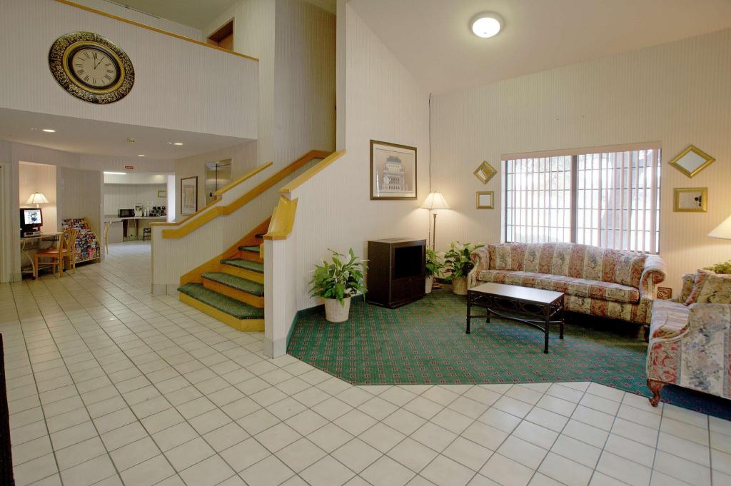 Americas Best Value Inn Addison Dallas 10/30