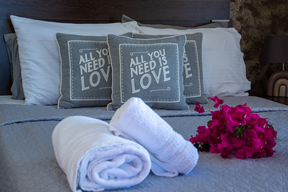 Kensho Skiathos Apartments photo3