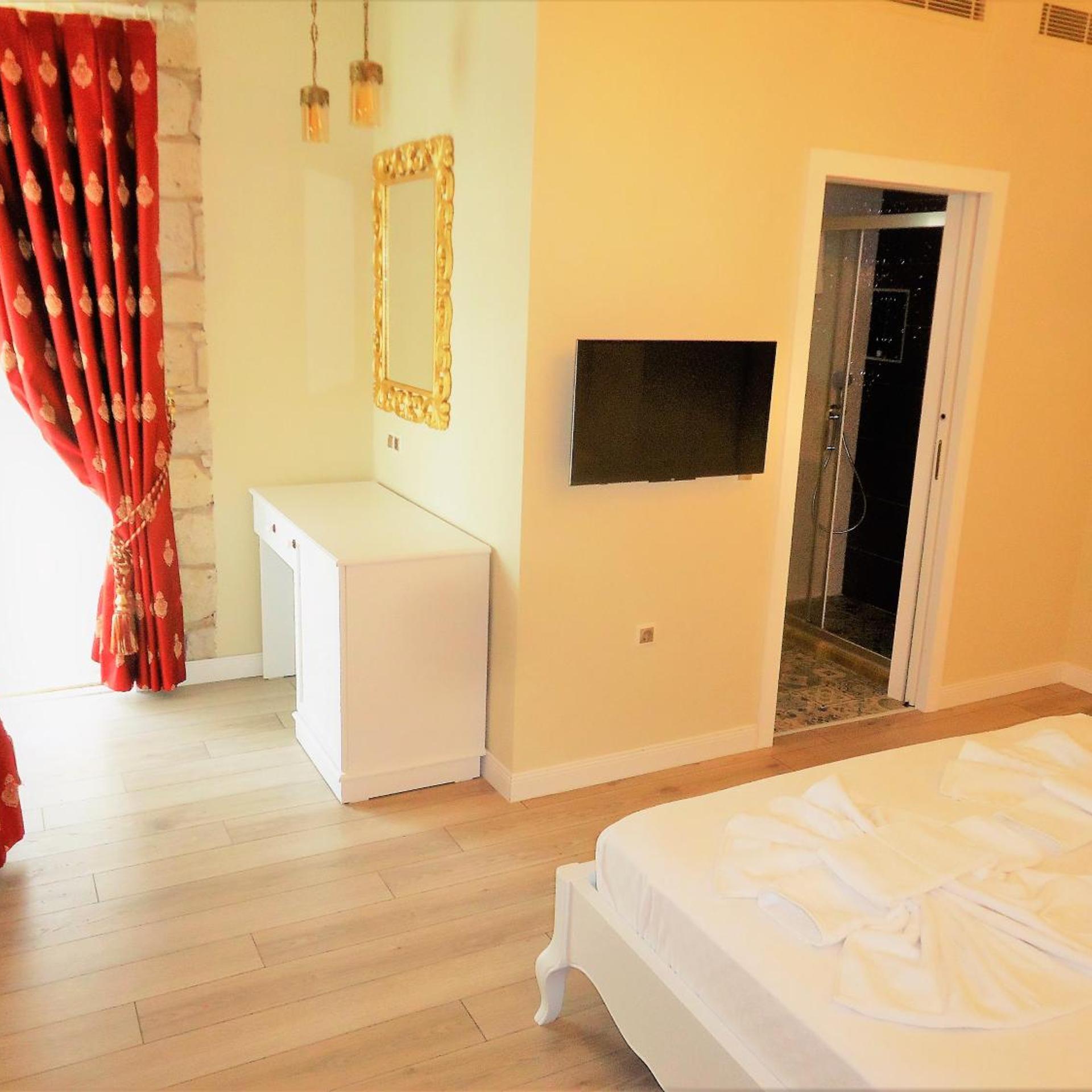 غرفة ديلوكس بسرير كينج، Alacati Grand Eldoris Otel 6/10