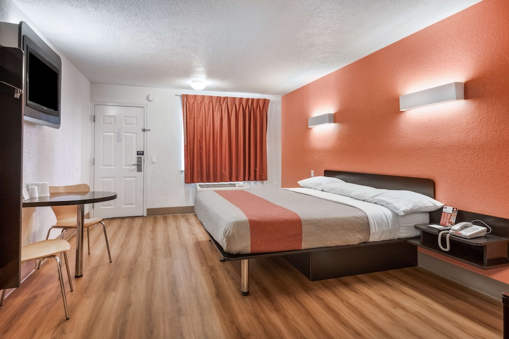 Motel6 Youngstown, OH 9/31