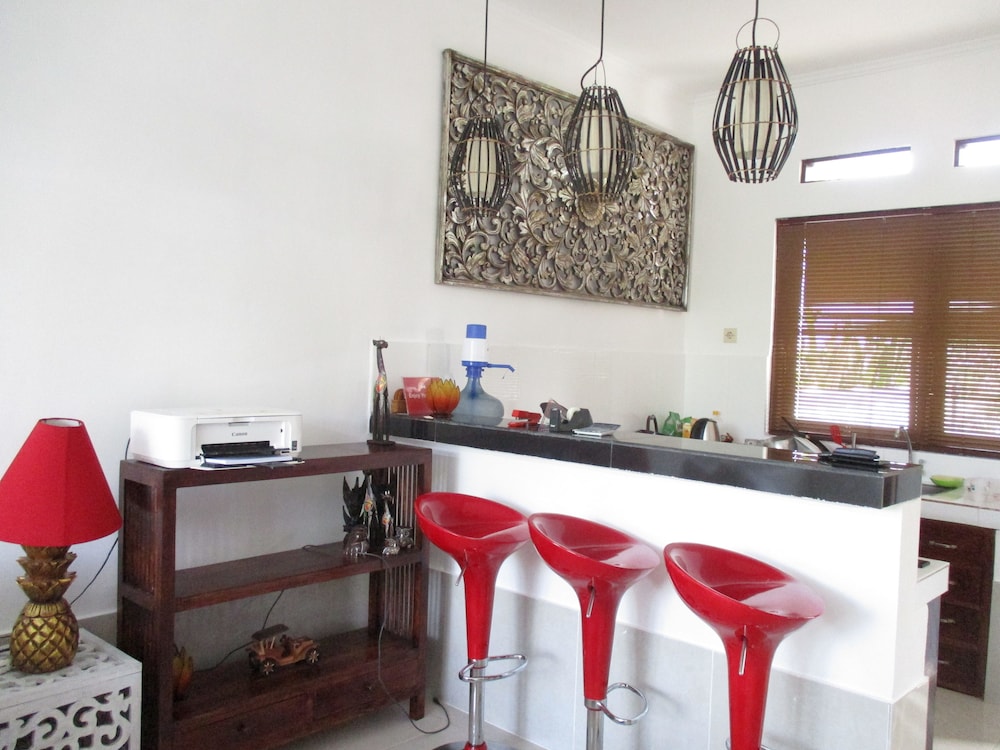 VILLA DENCARIK 4/25