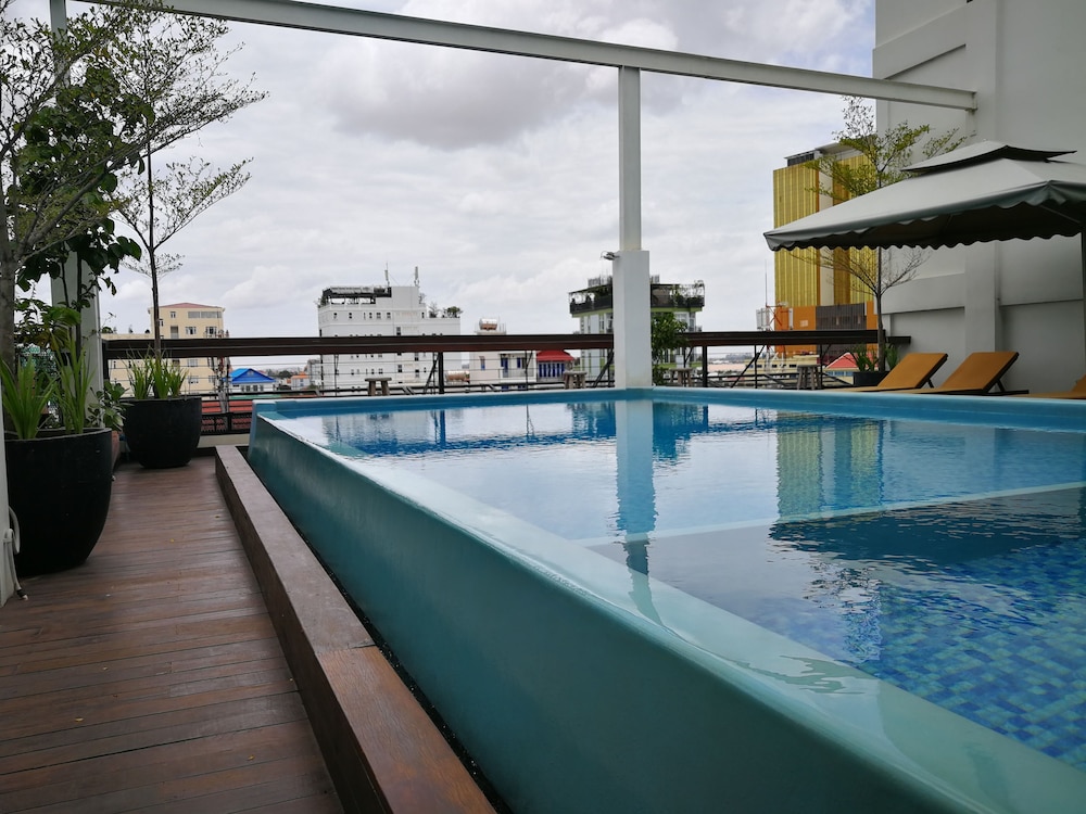 Monsoon Bassac Hotel 30/35