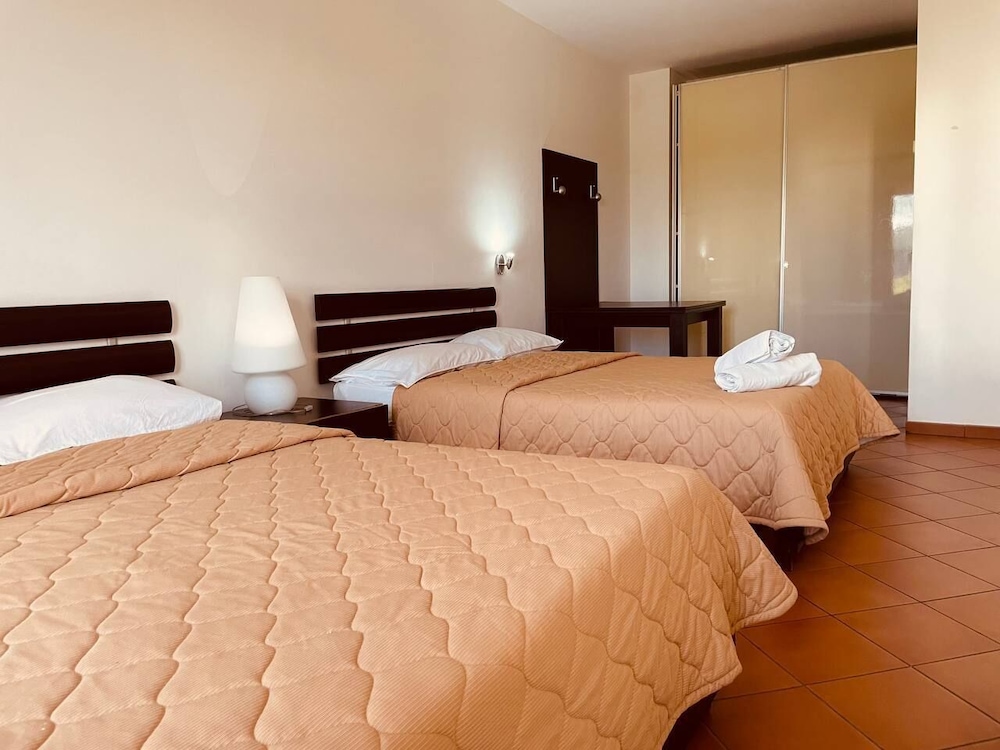 RDG Hotel 17/60