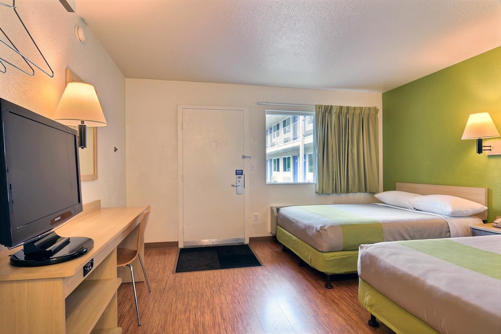 Motel6 Tumwater, WA - Olympia 16/39