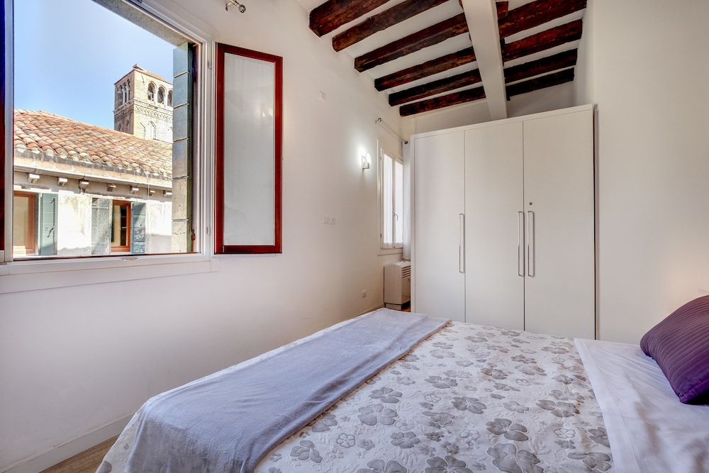 Rialto Botteri Apartments 15/50