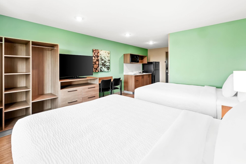 ECHO Suites Extended Stay by Wyndham Reno 39/72