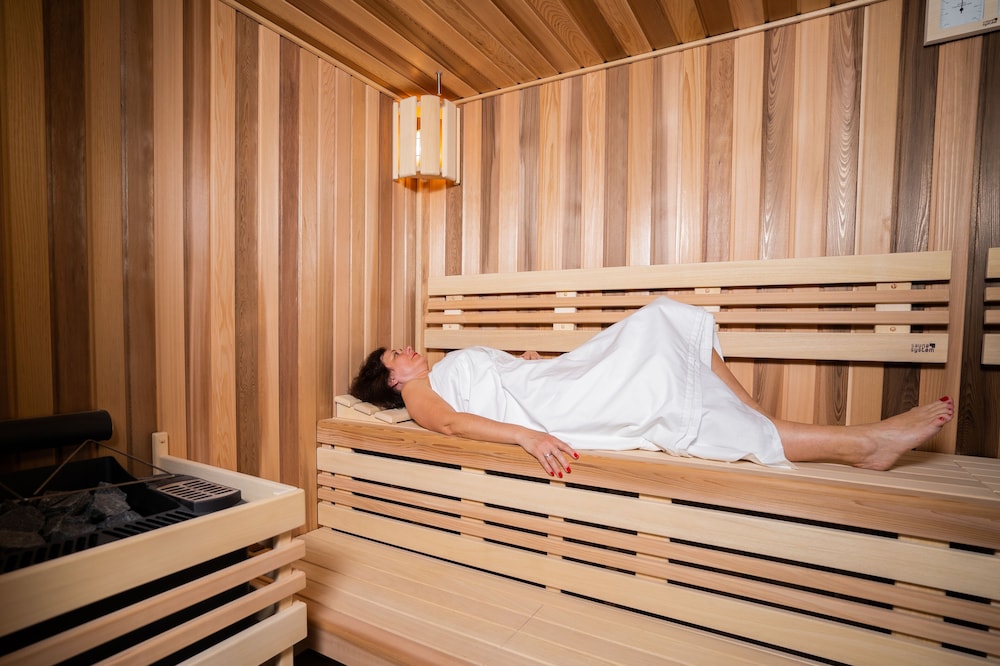 ASTORIA Hotel & Medical Spa, Depandance Wolker 51/71