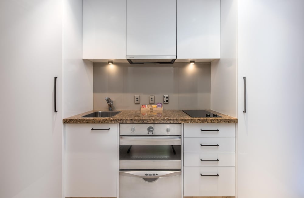 Avani Auckland Metropolis Residences 54/66