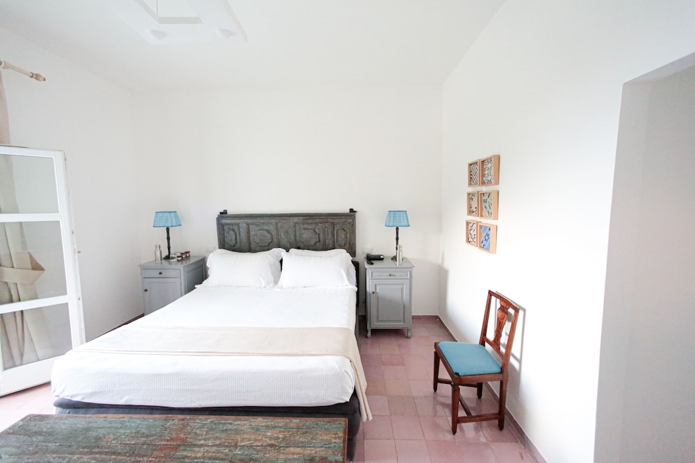 Santavenere Hotel 27/71