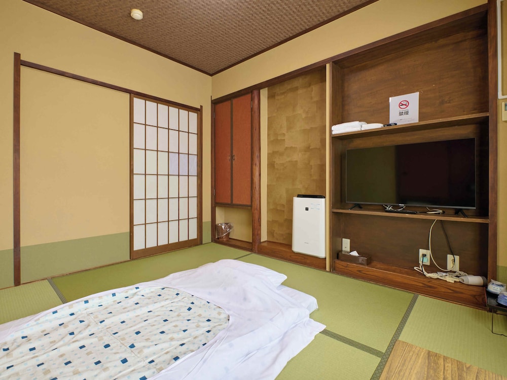Oyo 632 Hotel Seishokan 24/50