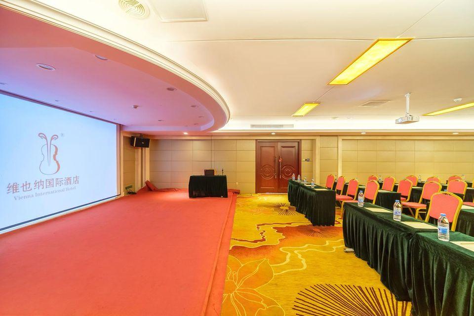 Vienna International Tourism and Resorts Zone 24/30