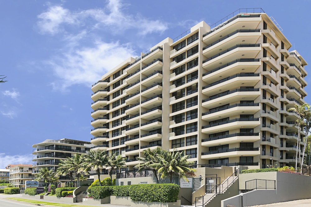 Clubb Coolum Beach Resort 1/65