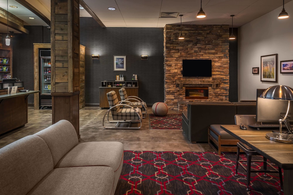 Four Points By Sheraton Juneau 19/25