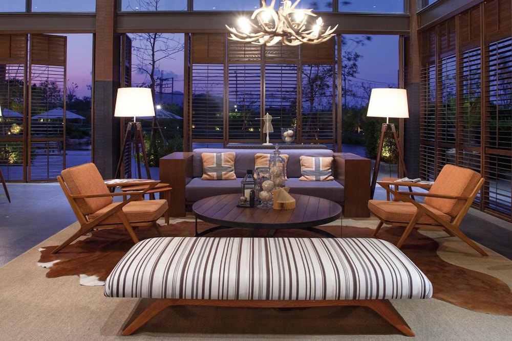 Atta Lakeside Resort Suite 67/81