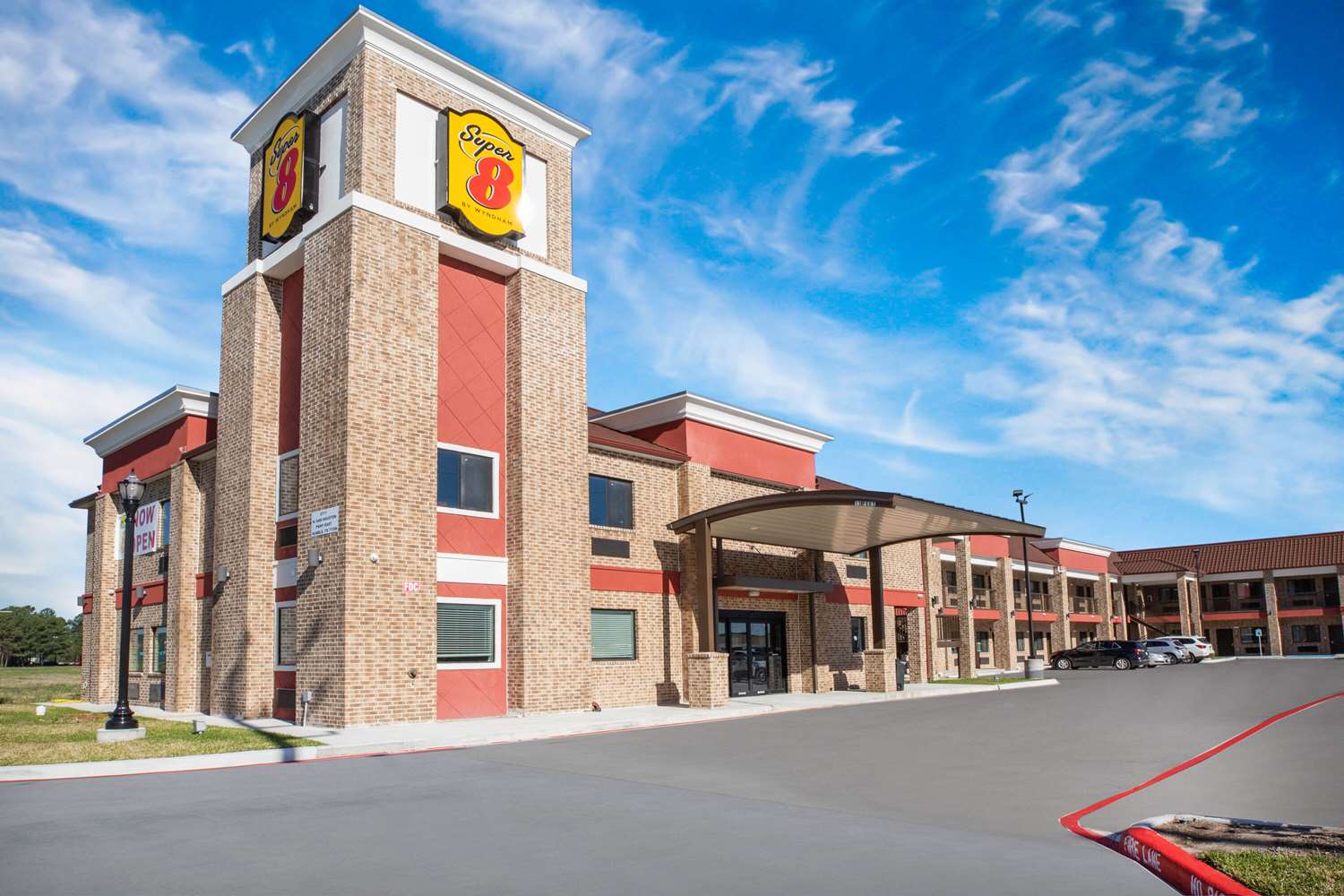 Super 8 By Wyndham Humble Houston 18/21