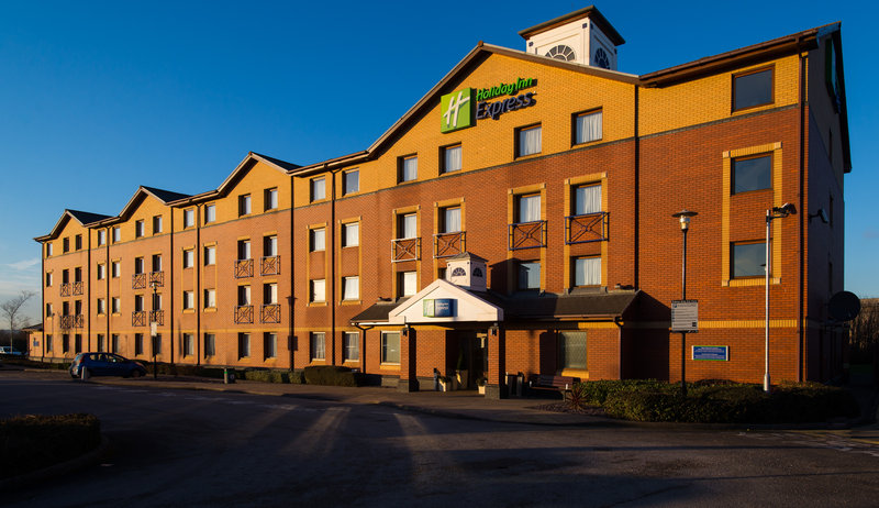 Holiday Inn Express Stoke On Trent 2/15
