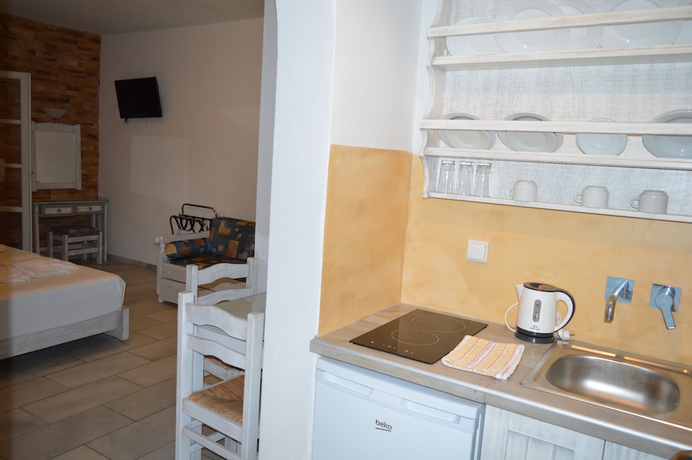 Agios Prokopios Hotel 33/59