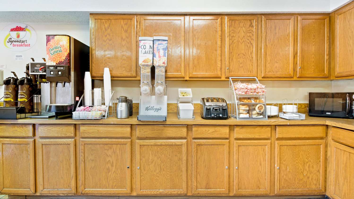 Super 8 By Wyndham Plano/Dallas Area 3/10