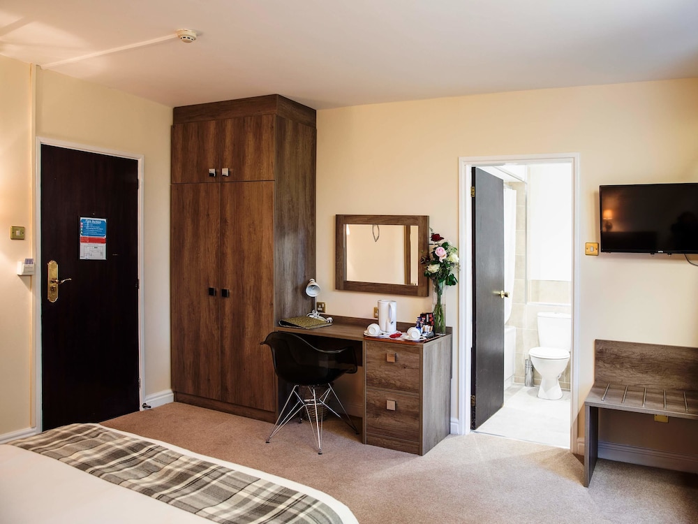 The Sitwell Arms Hotel 33/33