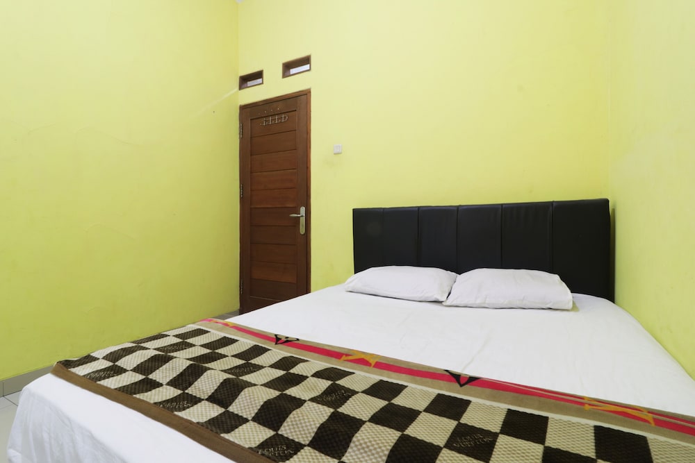 Hotel Surabaya Jaya Bandara Soetta by ZUZU 10/20