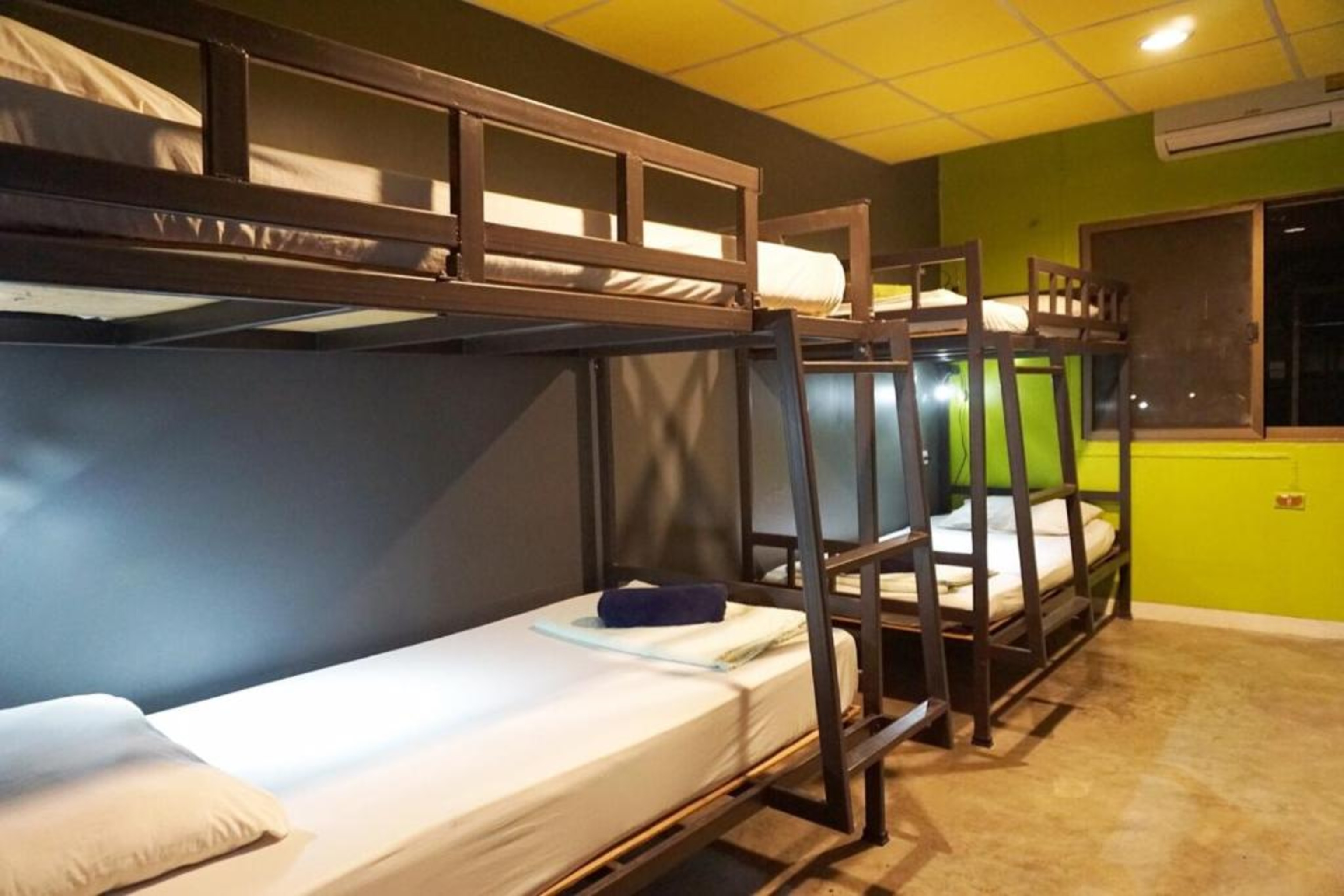B&B House & Hostel 15/36