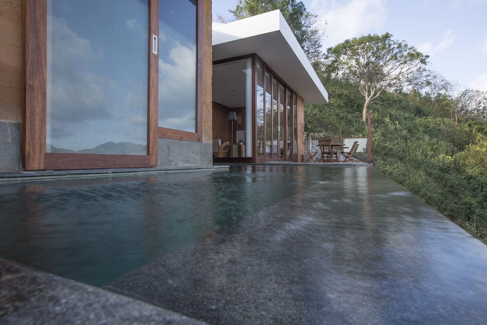 Seven Havens Residence 44/71