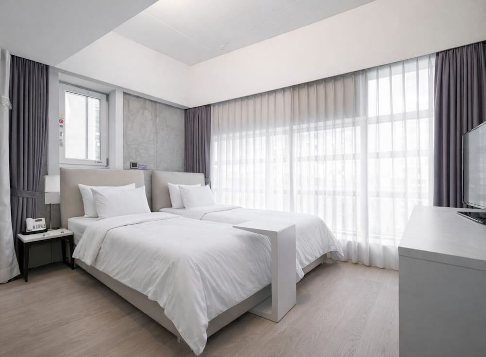 غرفة ديلوكس بسريرين منفصلين، Connected Hotel Guro 3/6