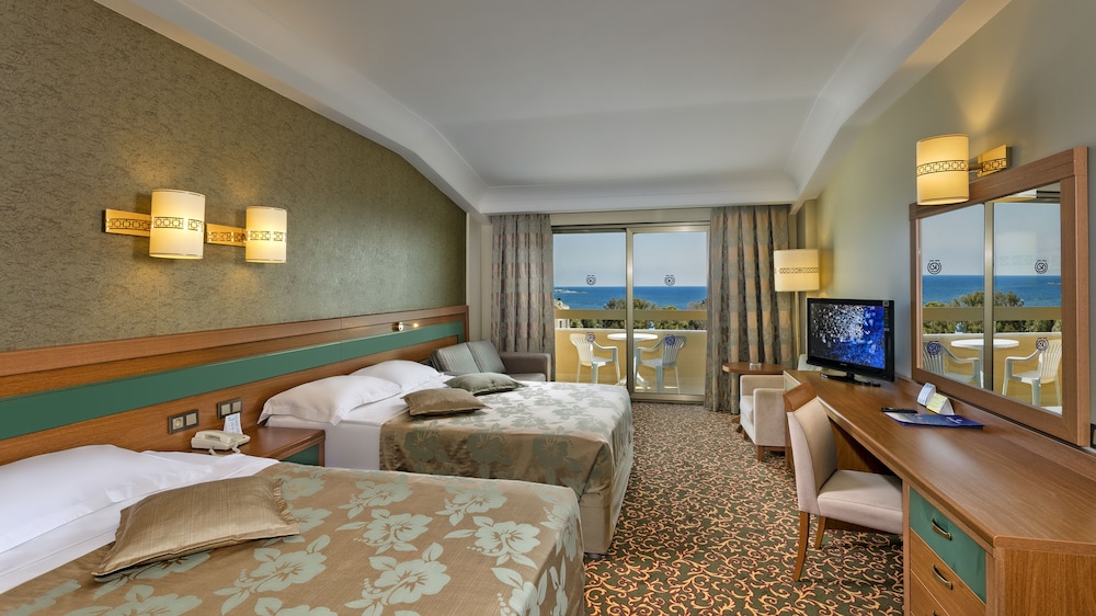Ozkaymak Select Resort Hotel 10/50
