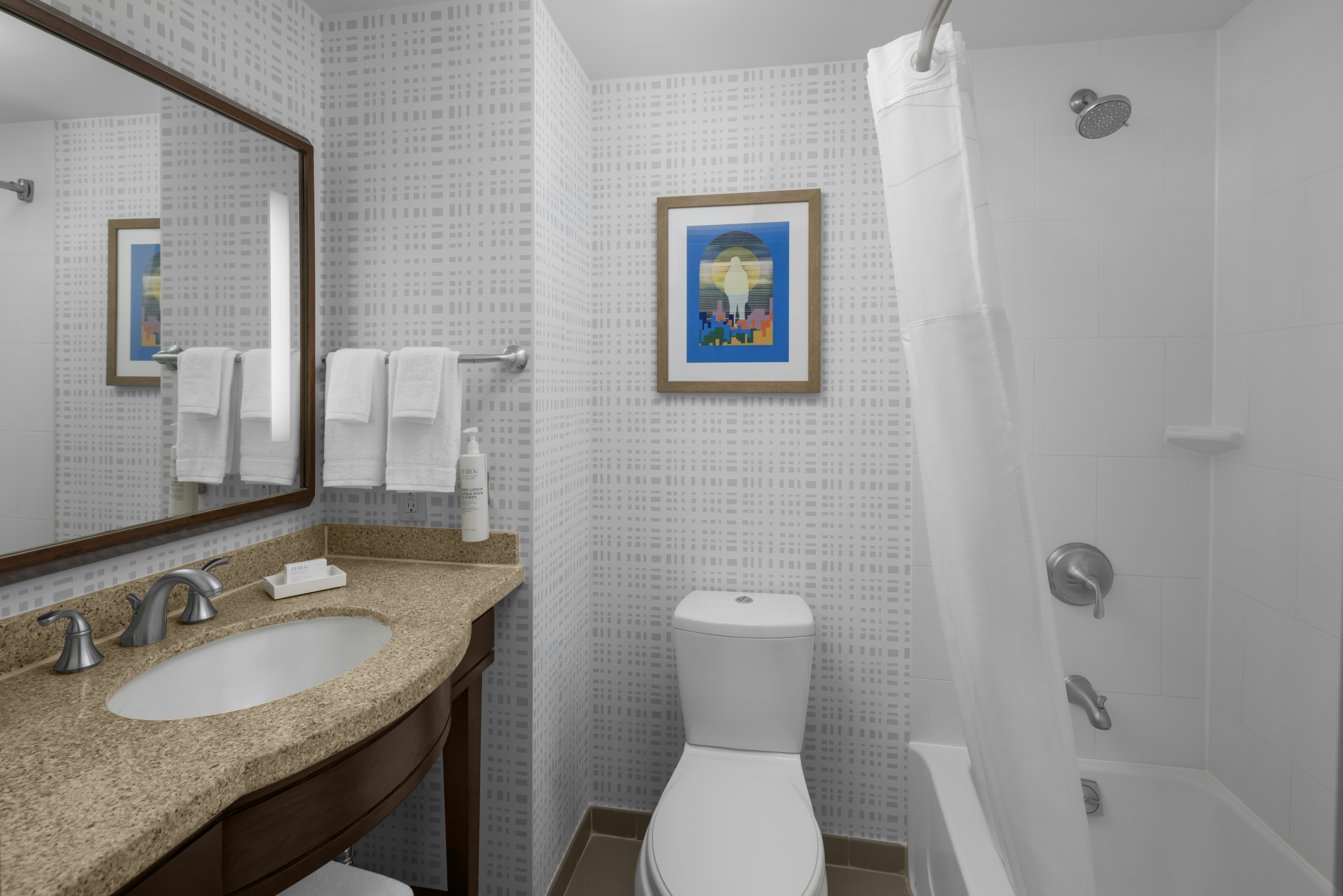 غرفة بسرير كينج بشرفة، Hampton Inn Manhattan Grand Central 6/8