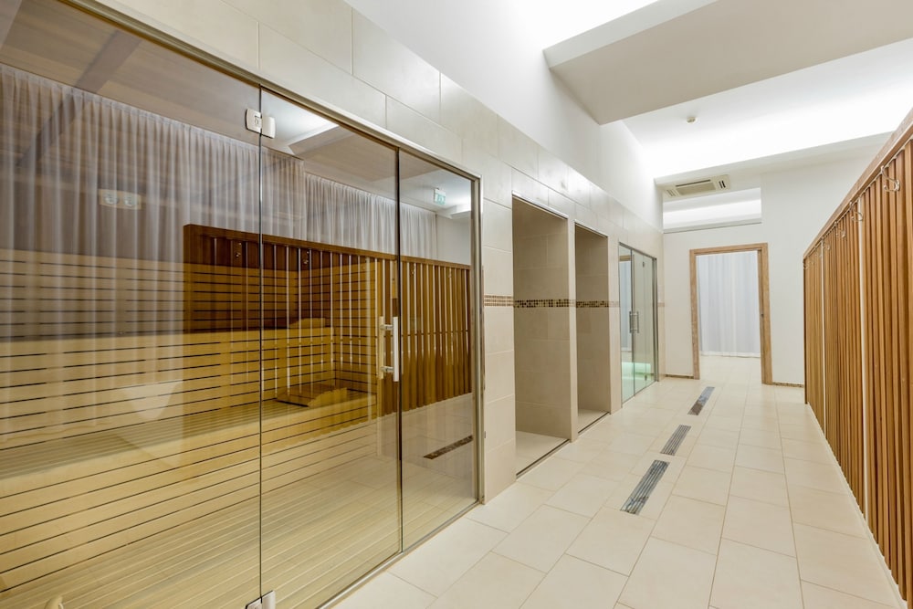 The Pelican Beach Resort & SPA - Adults Only 18/50