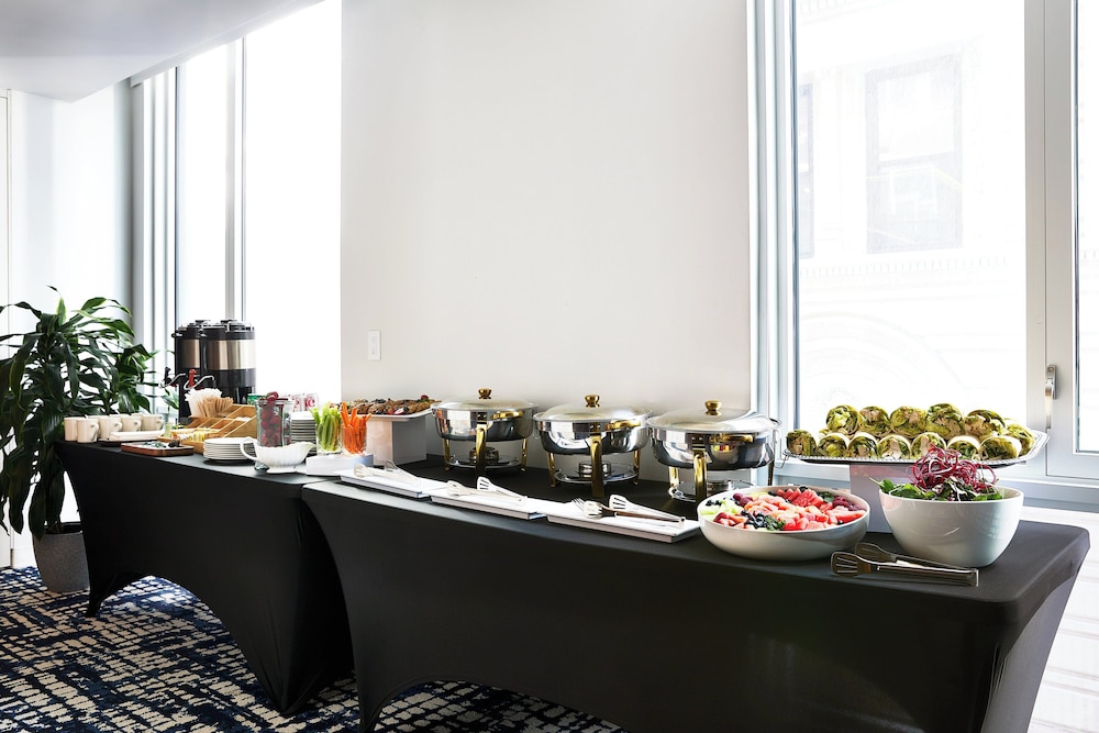 Hotel Indigo NYC Financial District, an IHG Hotel 26/47