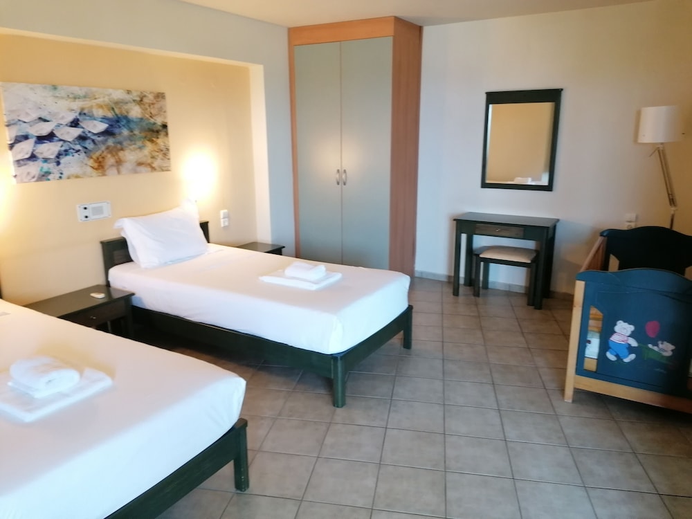 Villiana Holiday Apartments 7/50