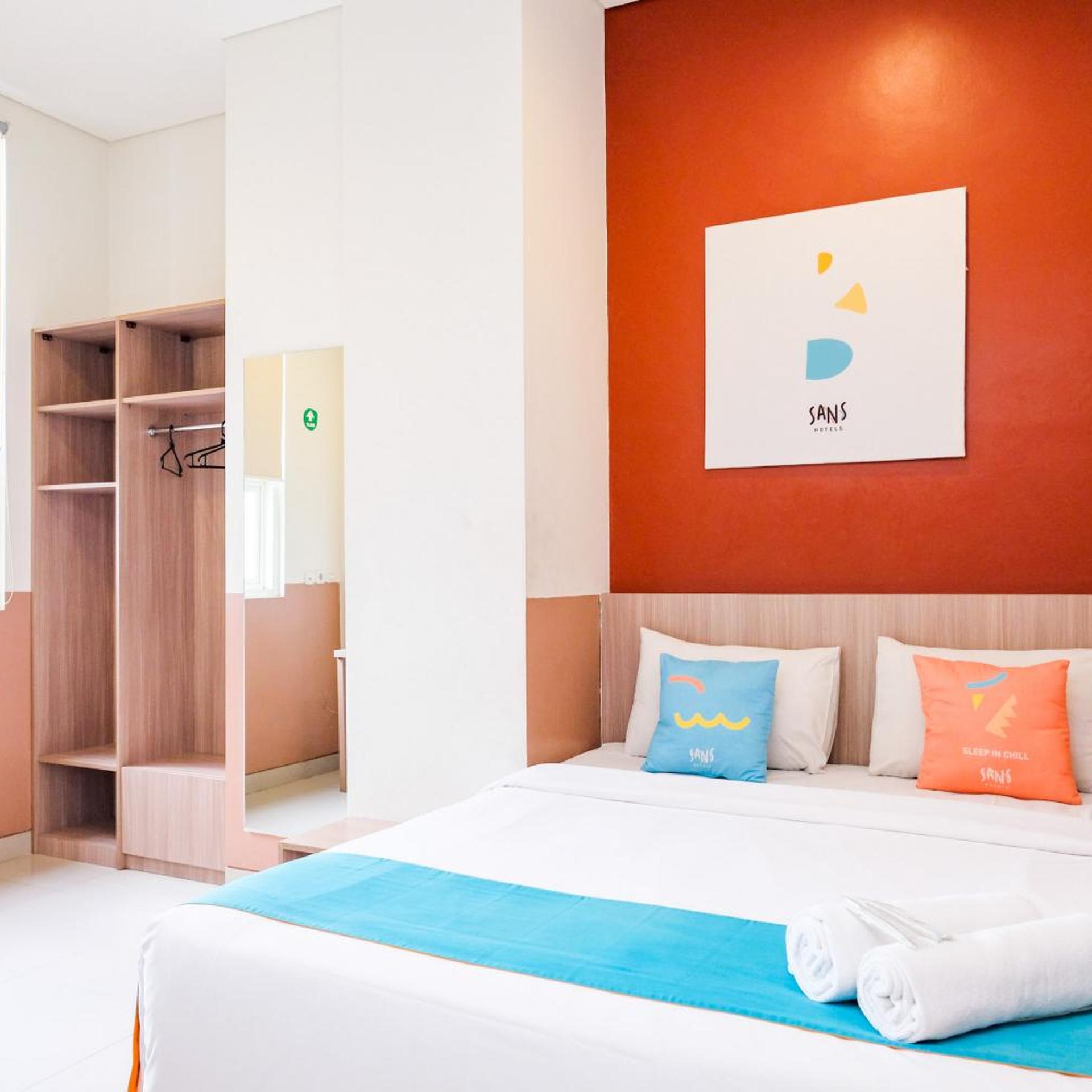 Sans Hotel Rajawali Surabaya 33/68