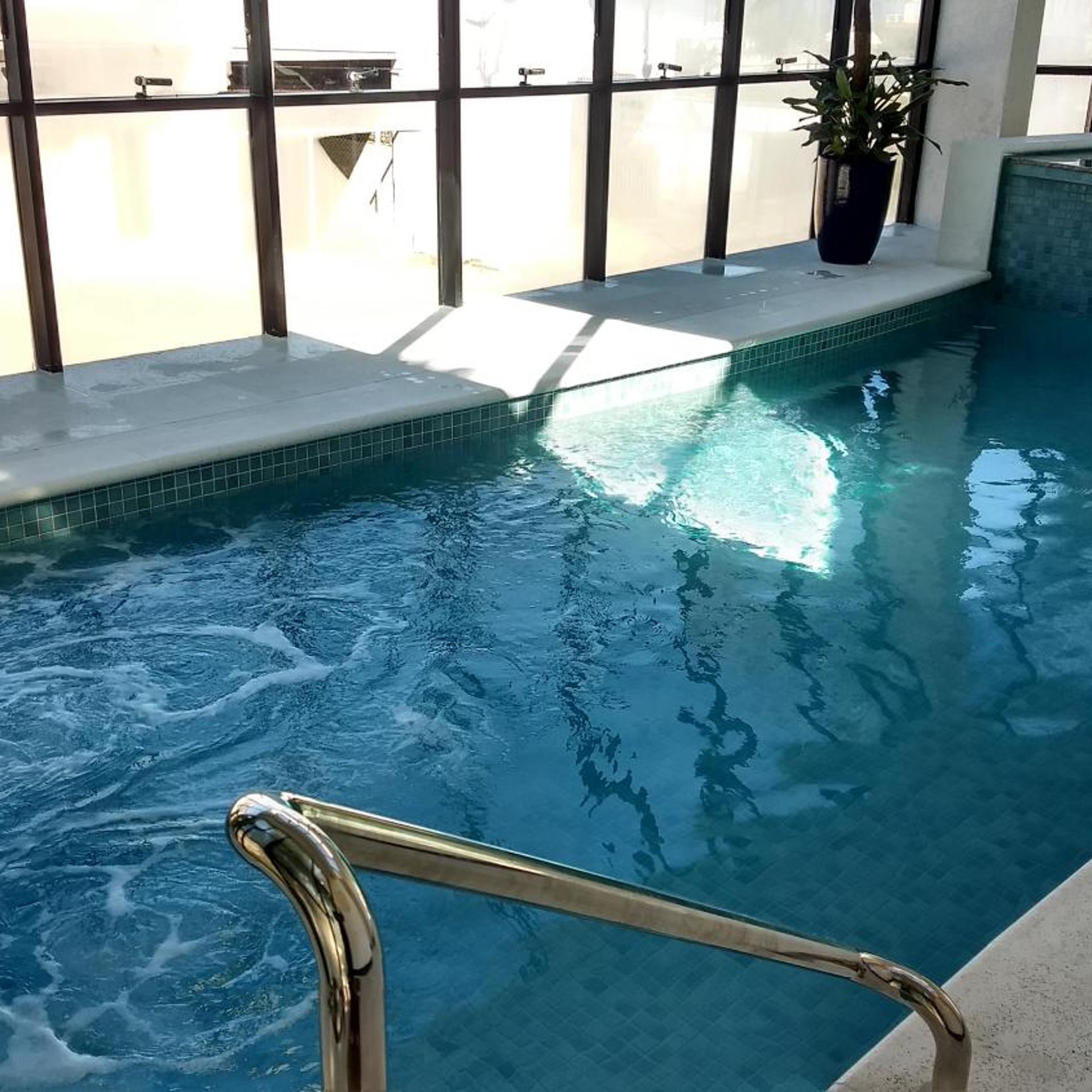 Hotel Santa Paula 12/31