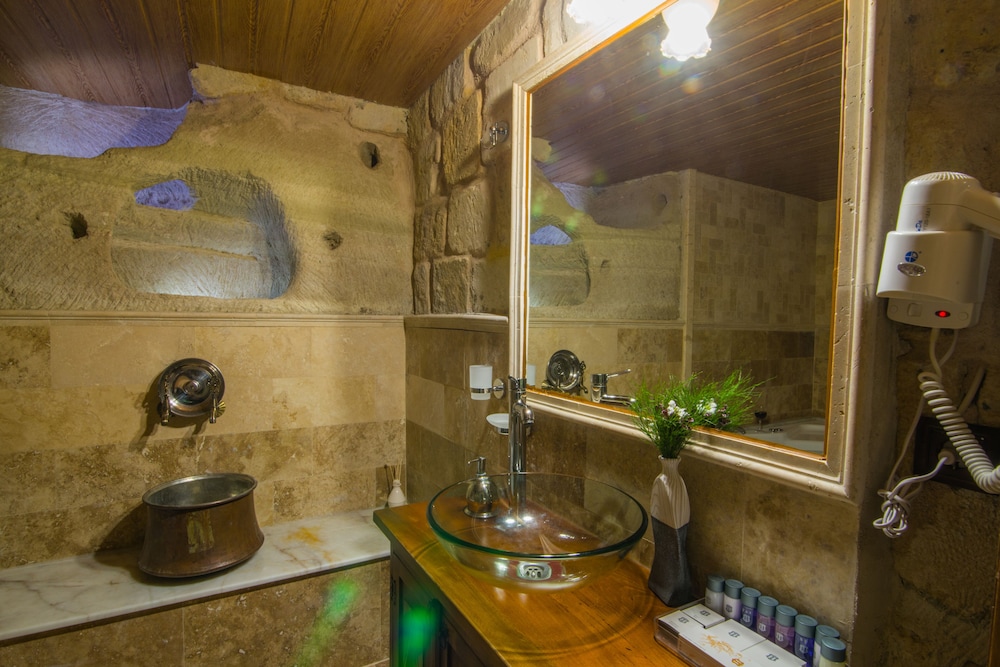 HISTORICAL GOREME HOUSE 11/65