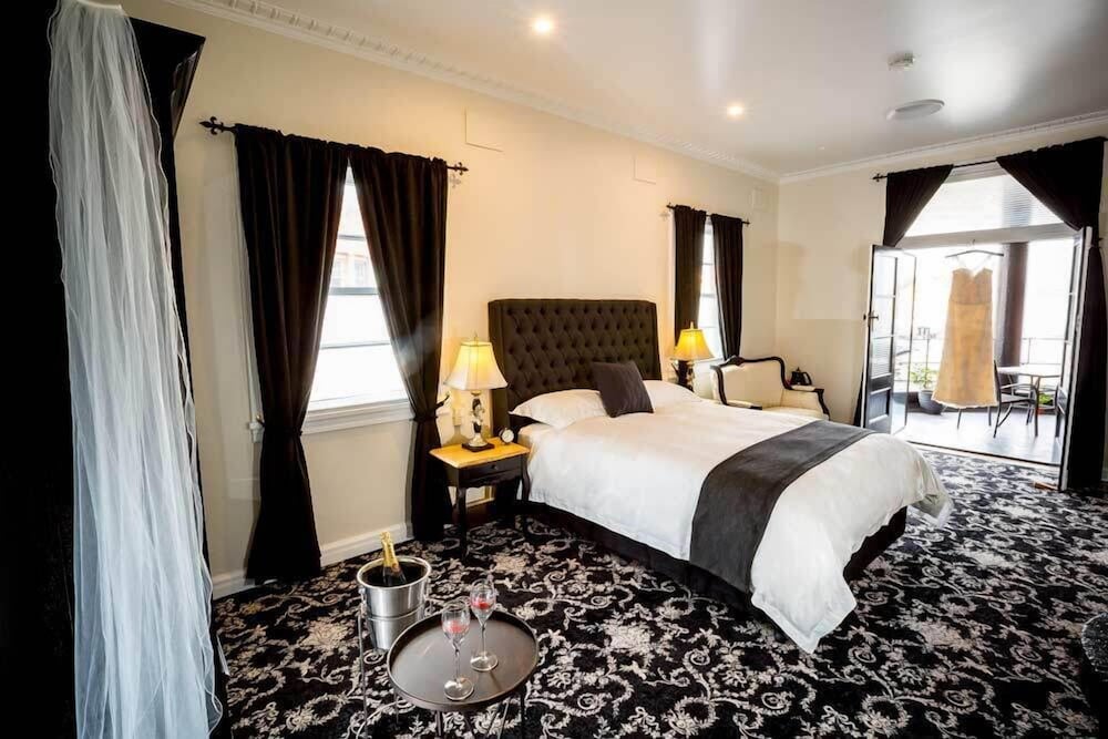The Commercial Boutique Hotel 23/60