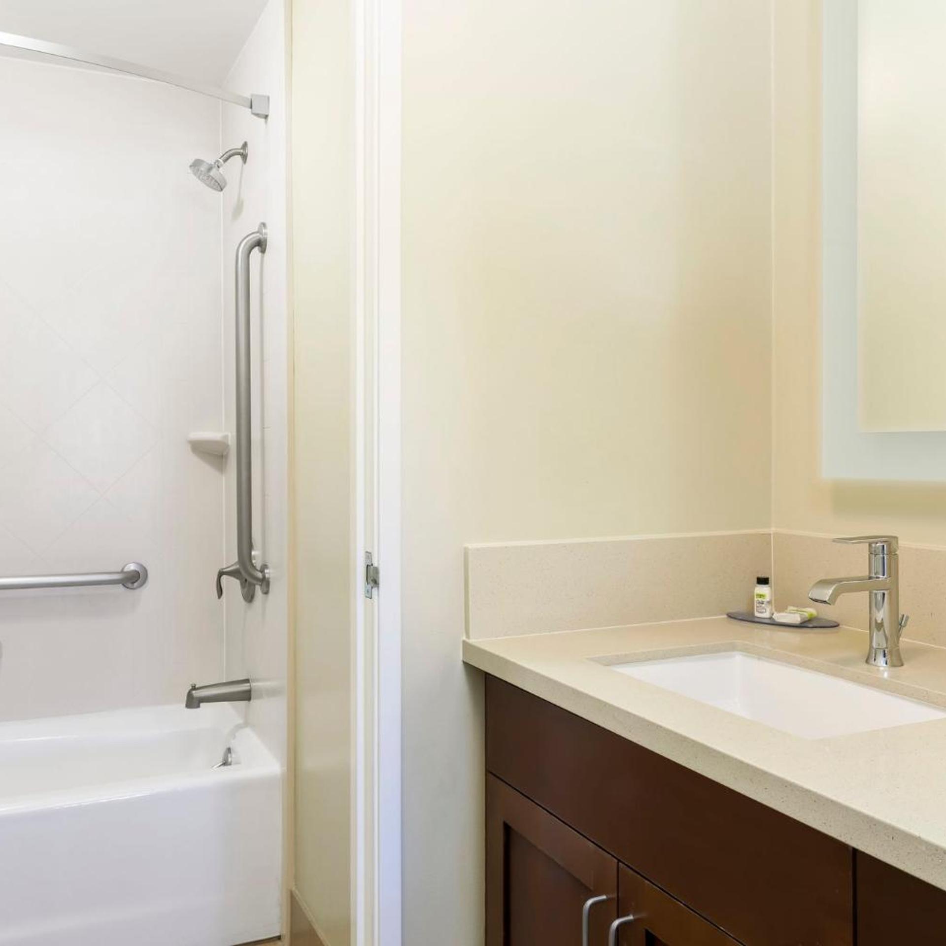 1 Bedroom, Suite, 2 Queen Beds, Sofa, Staybridge Suites Reno 3/5