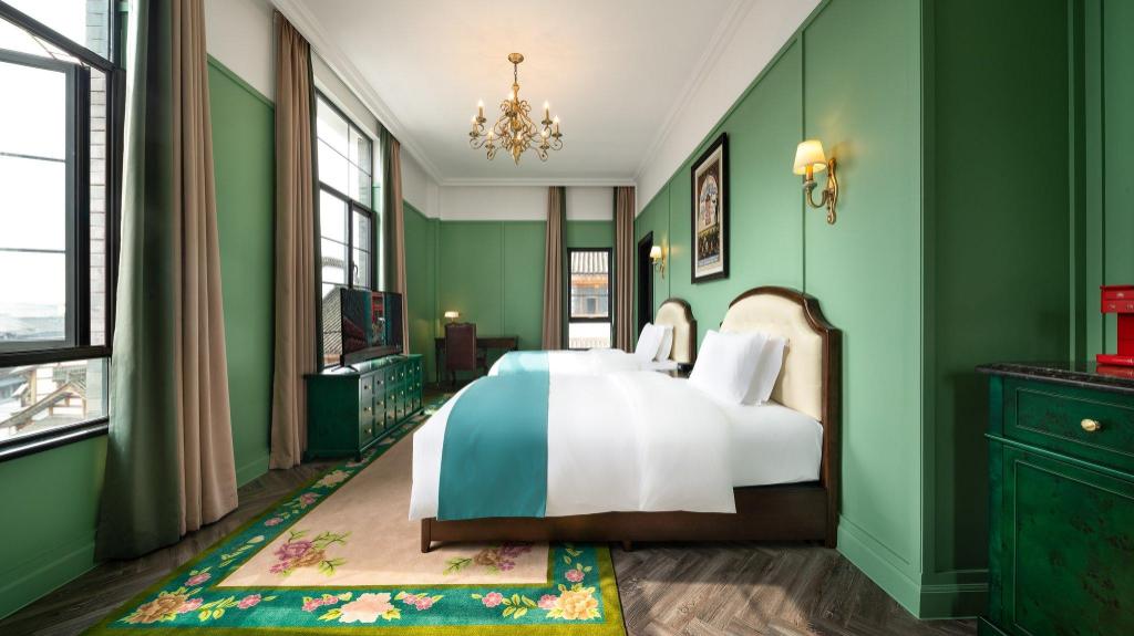 Standard, 2 Double Beds, Courtyard View