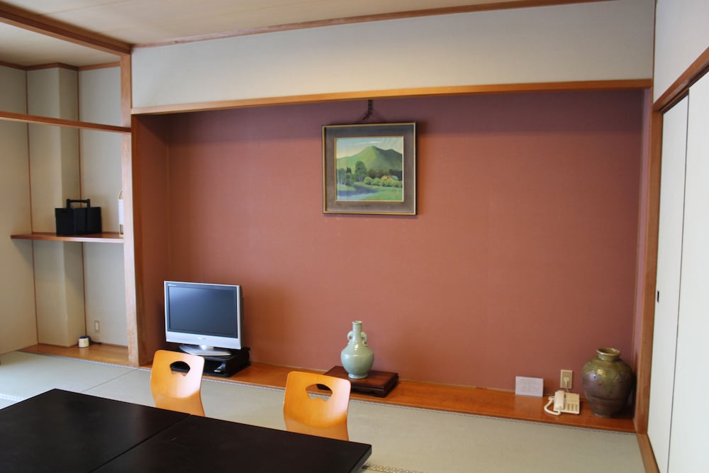 Livemax Resort Yuhigaura Kitu Onsen 10/50
