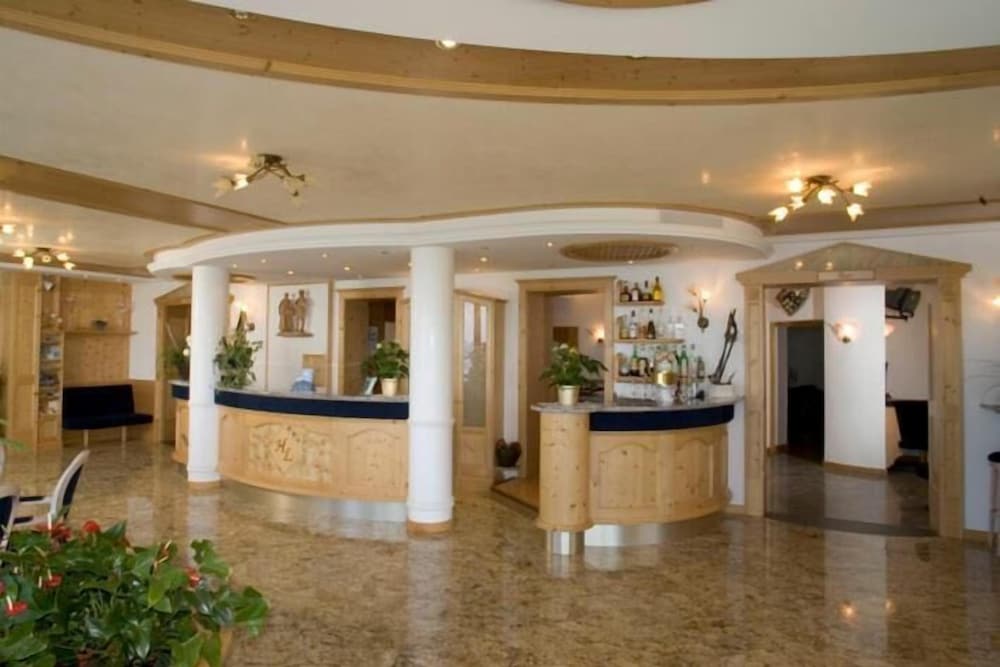Hotel Laguna San Zeno 5/50