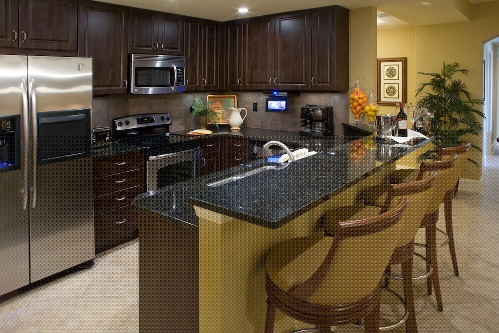 Holiday Inn Club Vacations at Orange Lake Resort 66/83
