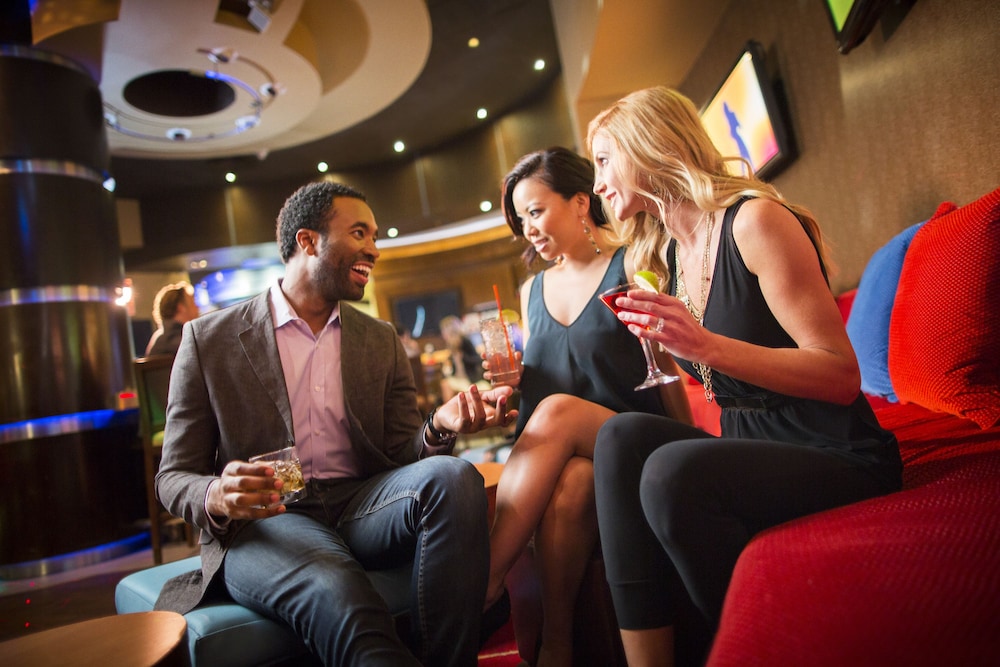 Silver Legacy Reno - A Caesars Rewards Destination 62/70