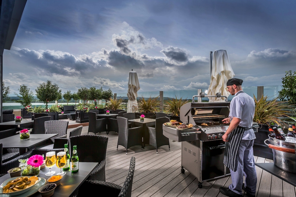 Lough Rea Hotel & Spa 41/51