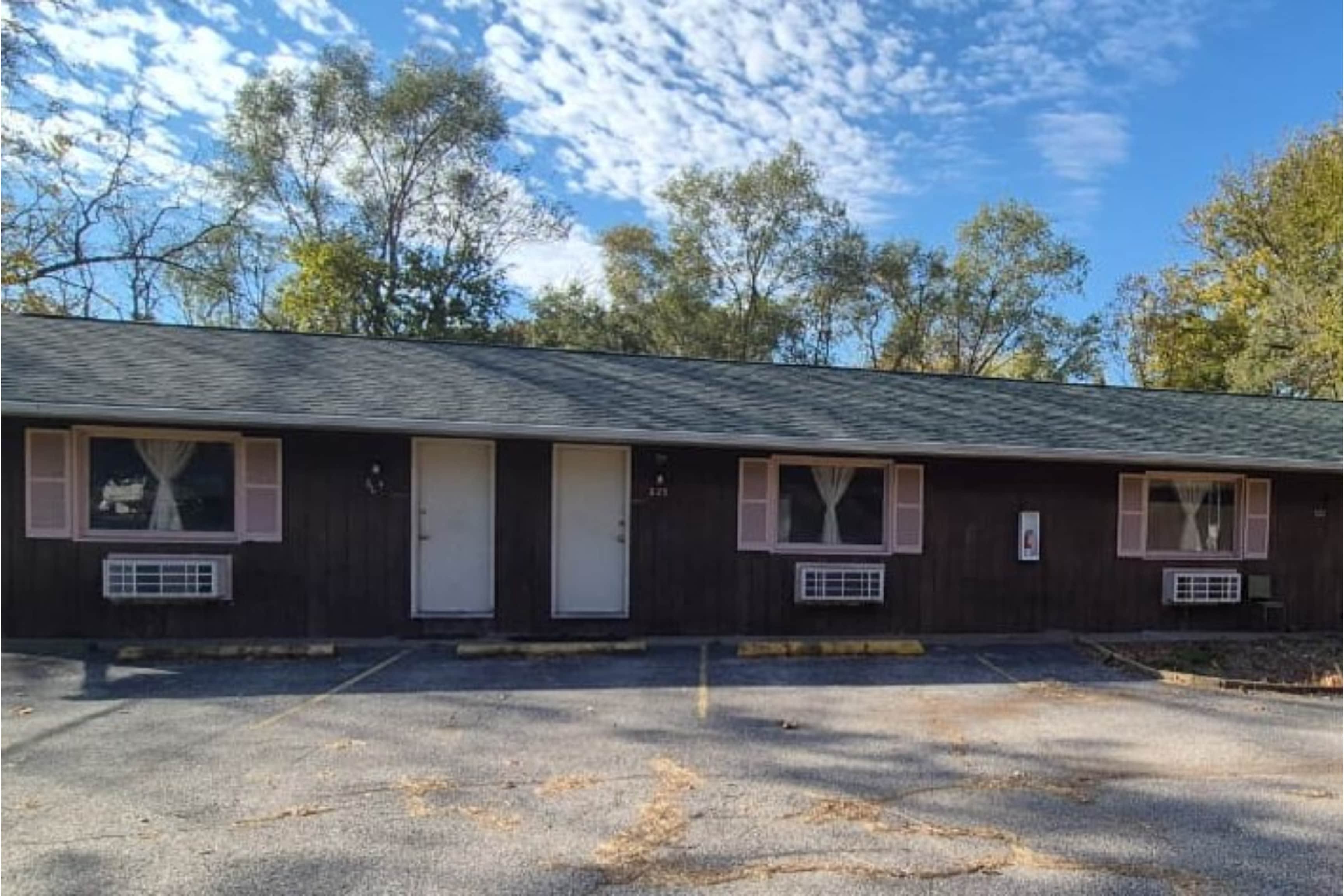 Sycamore Motel Havana Near Illinois River 3/38