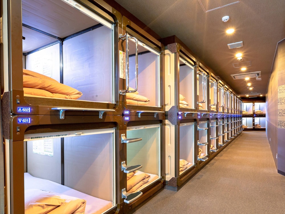 Capsule Hotel Anshin Oyado Akihabara - Men only 32/50