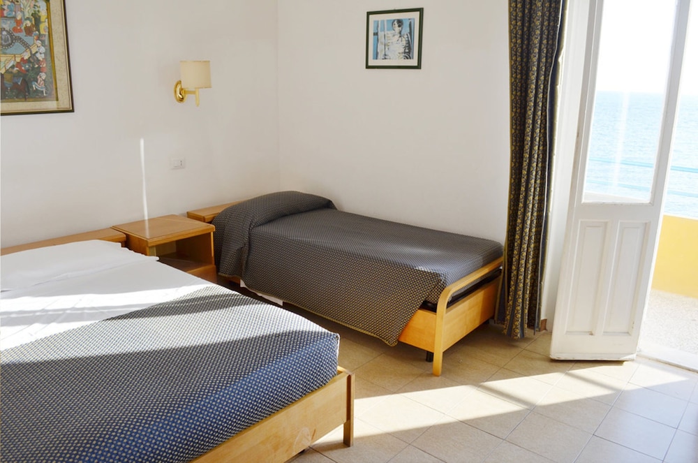 Hotel Ristorante Calamosca 15/45
