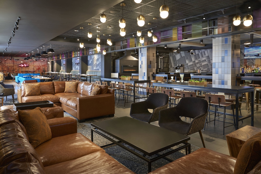 Delta Hotels by Marriott Toronto Airport & Conference Centre 23/32