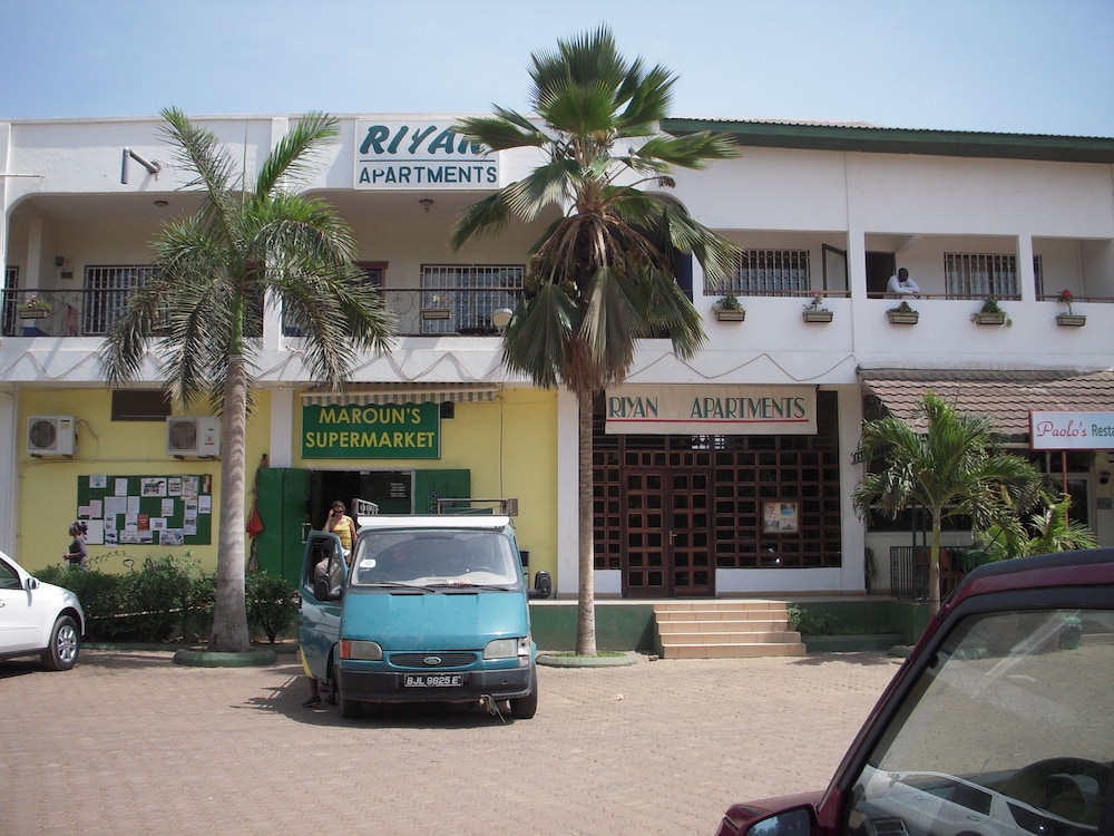 Riyan Apartments 26/42