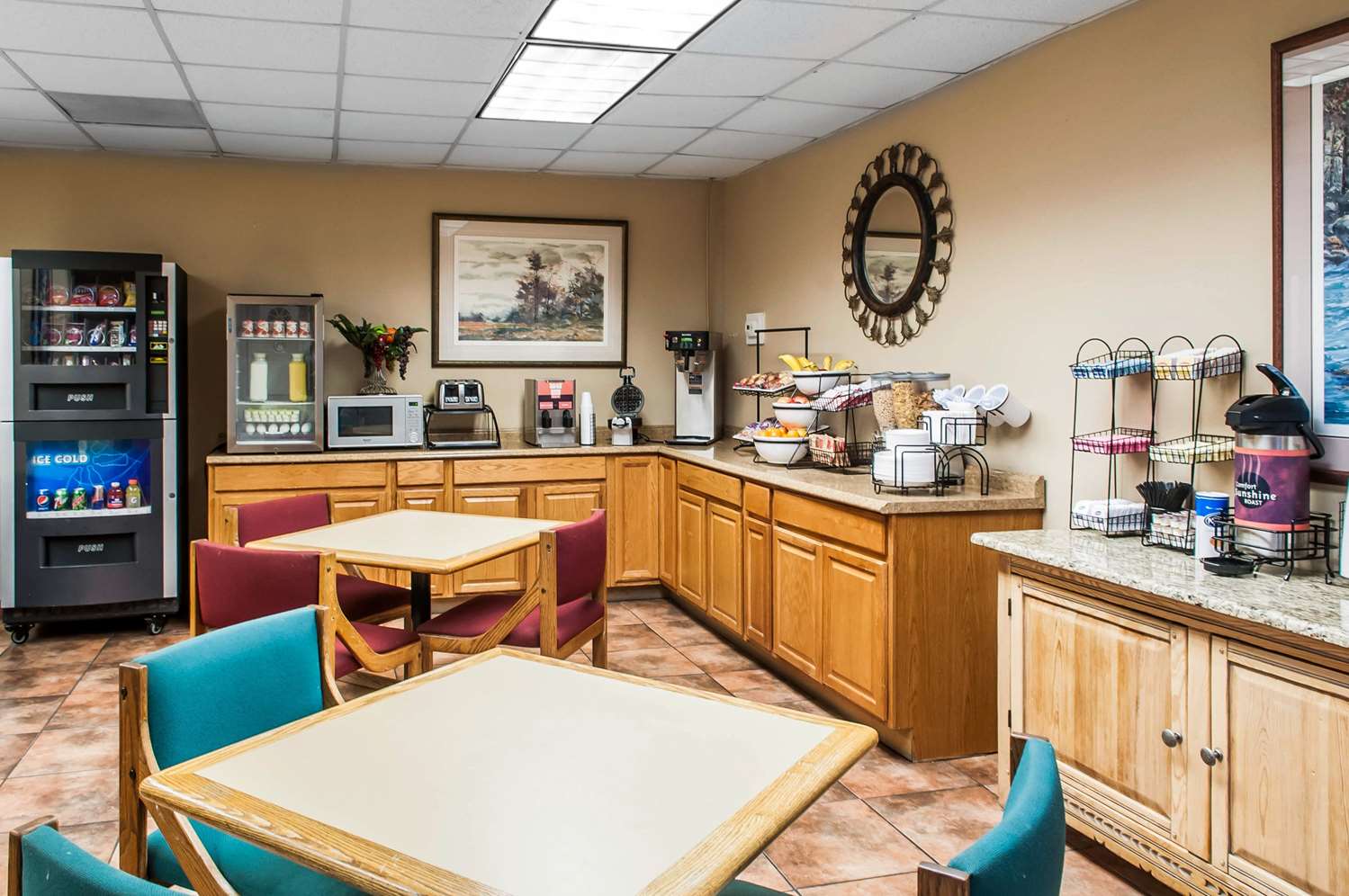 restaurant cafeteria