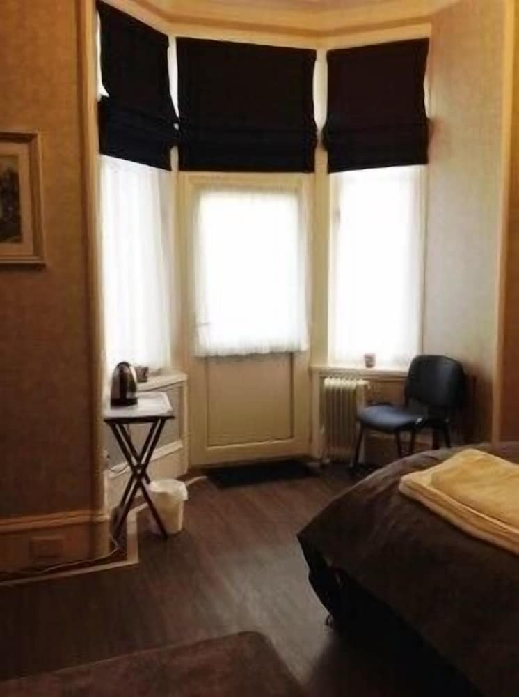 Hannah's Guesthouse 18/21